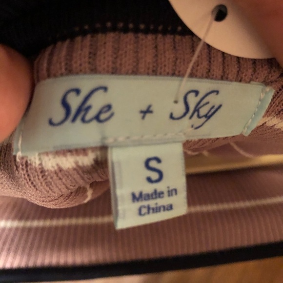 3/$25 🙌🏼 She and Sky Colorblock Off the Shoulder Top S - Picture 8 of 9